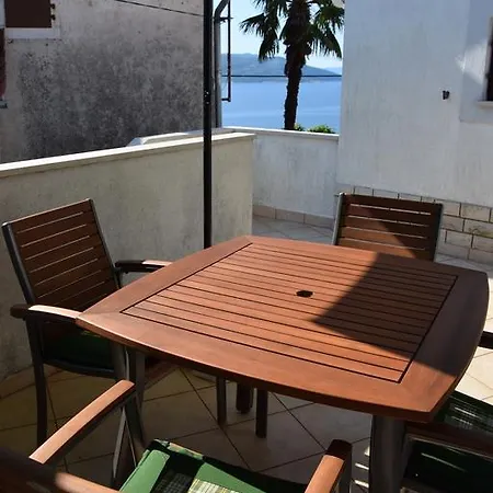 Διαμέρισμα Marija With Terrace *